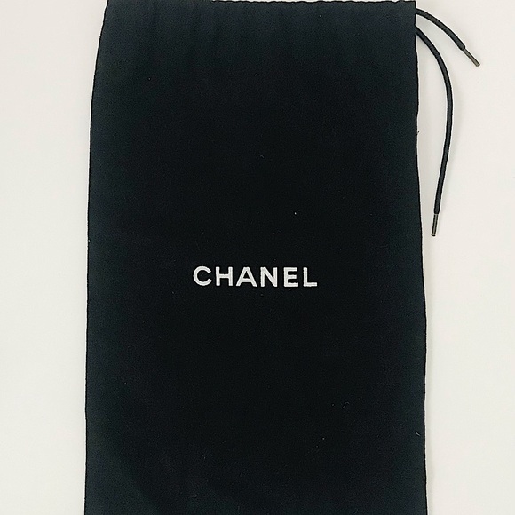 Hermès and Chanel Dust Covers - Picture 3 of 3